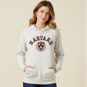 Harvard Hooded‎ Crest Sweatshirt Women’s By The Harvard Shop size Medium.
